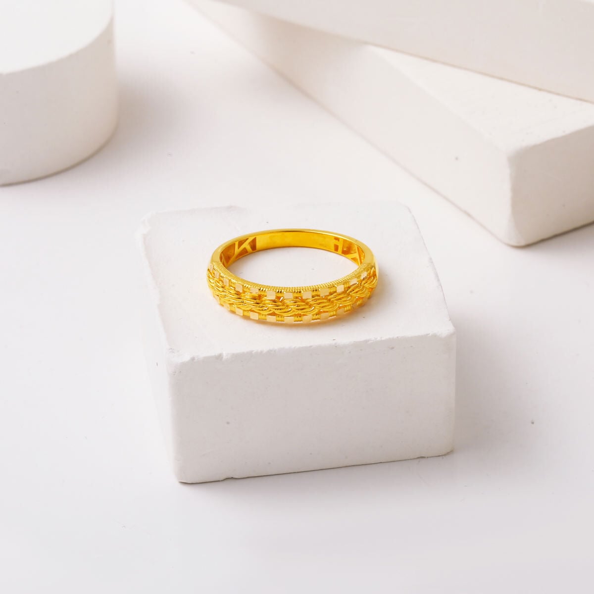 14K Yellow Gold Twisted Women's Ring