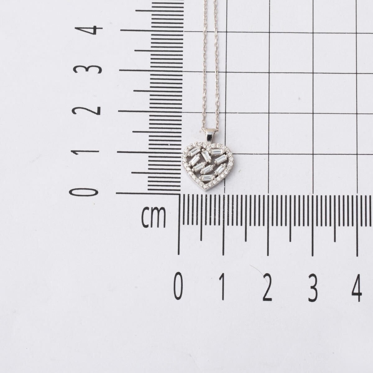 14K White Gold Baguette Diamond Heart Necklace