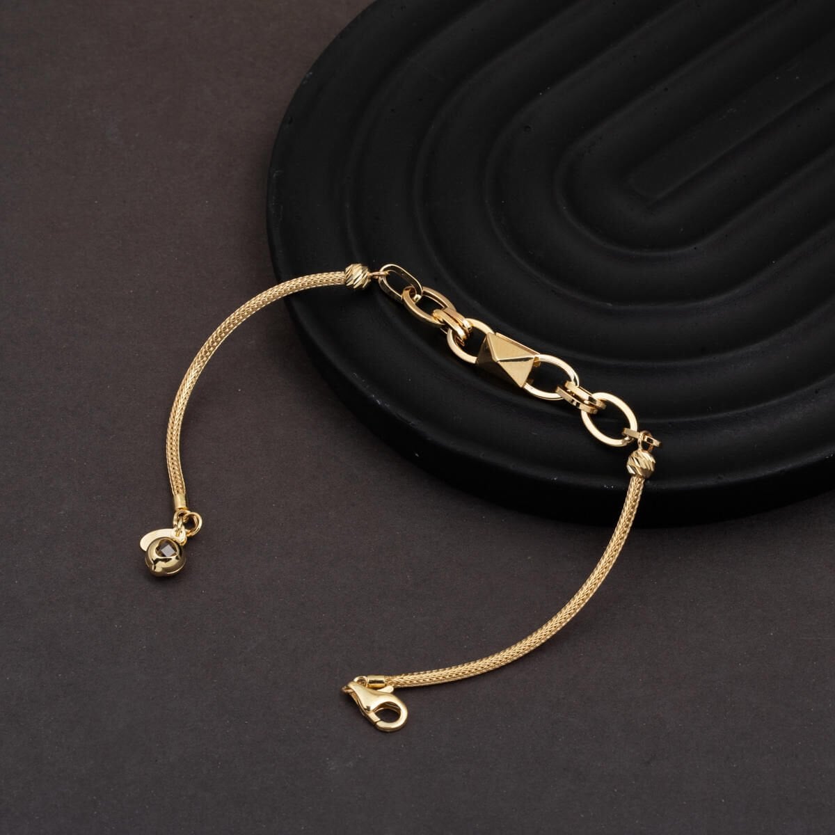 14K Yellow Gold Hoop Woven Link Chain Bracelet