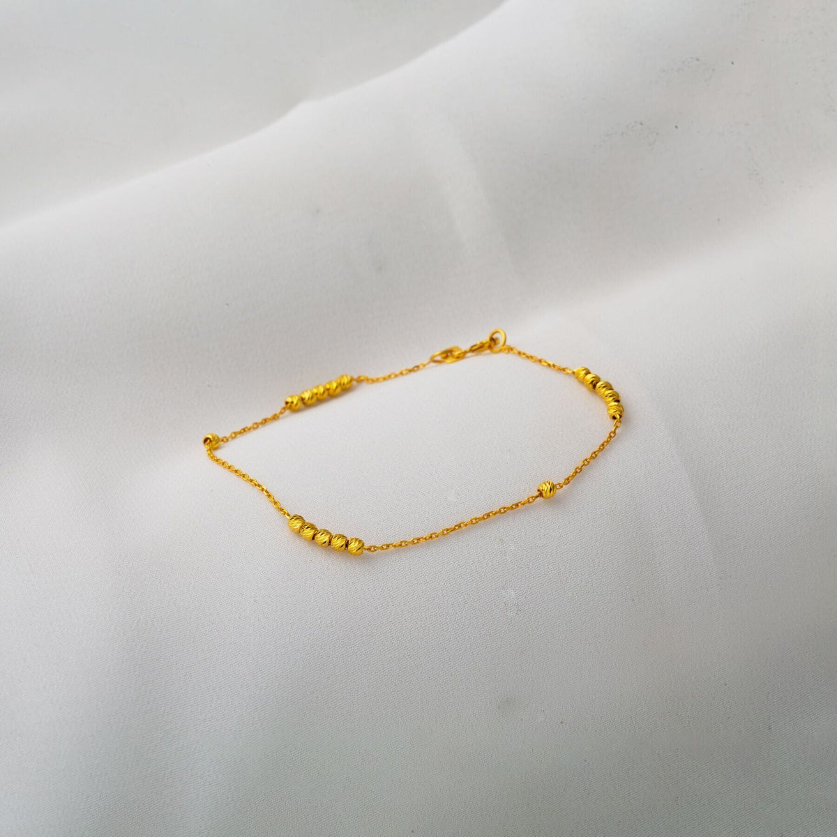 14K Yellow Gold Bead Bracelet (1.24 g)