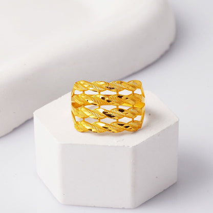 22K Yellow Gold Twisted Ring (2.5 g)