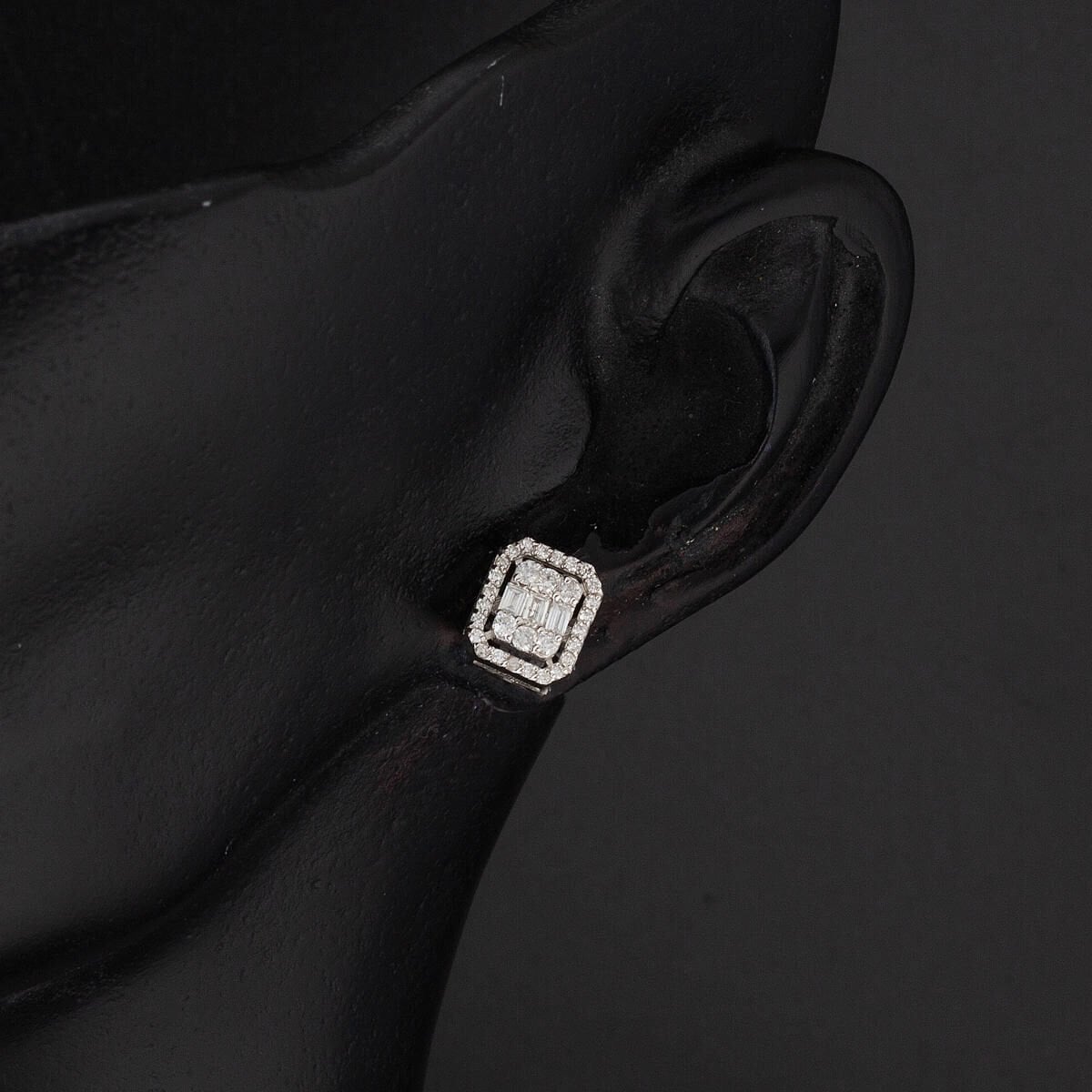 14K White Gold 0.30 Ct Baguette Diamond Earrings