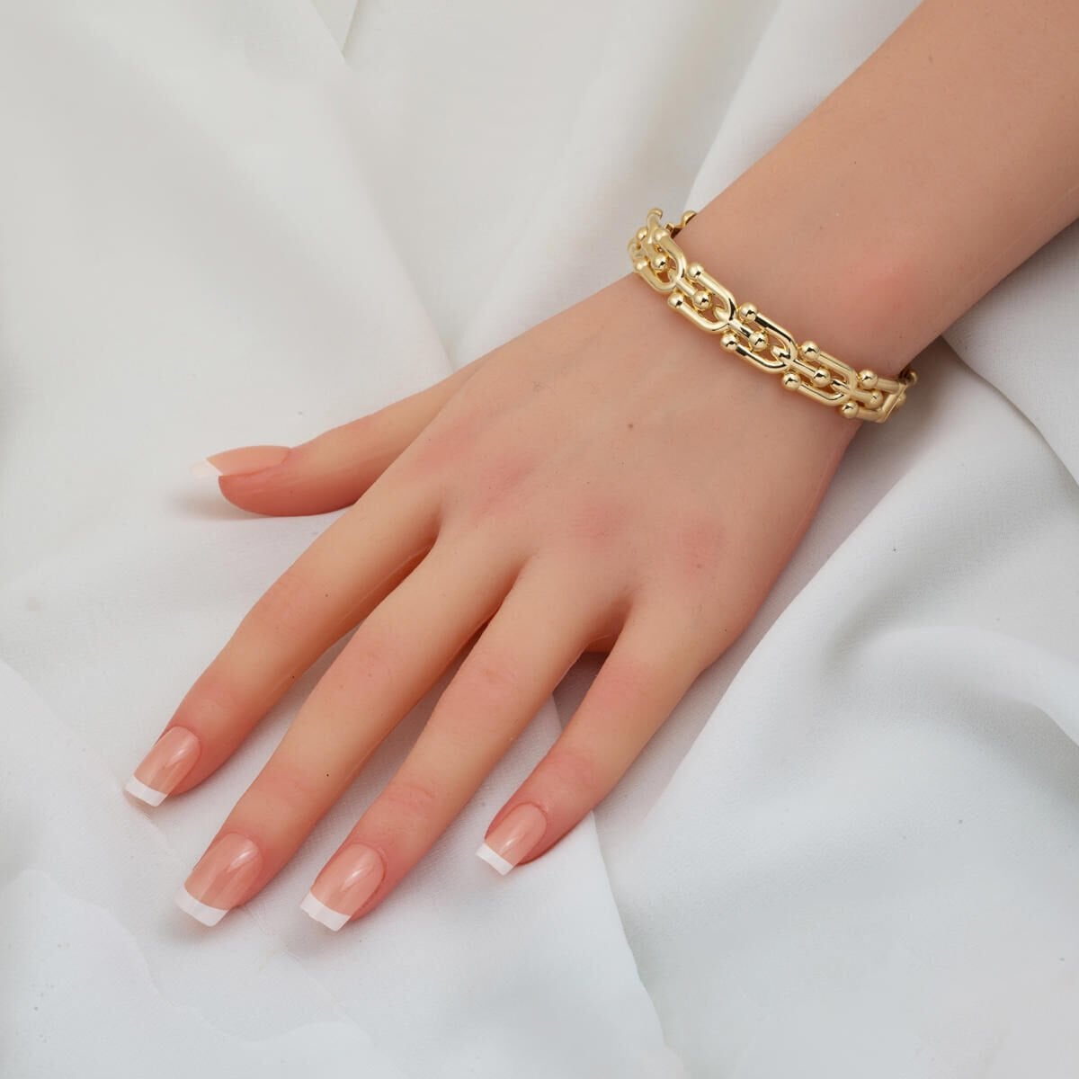 14K Yellow Gold Designer Inspired Hinged Cuff Bangle (13.52 g)
