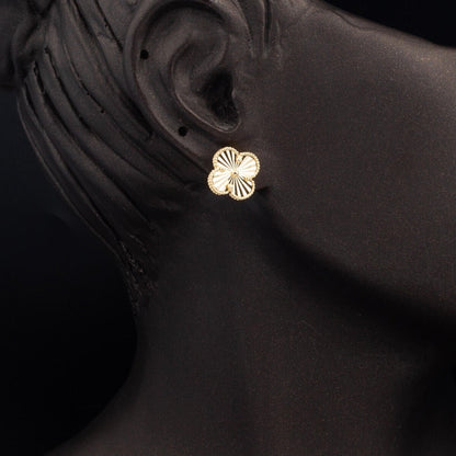 14K Yellow Gold Clover Medium Clip-On Earrings