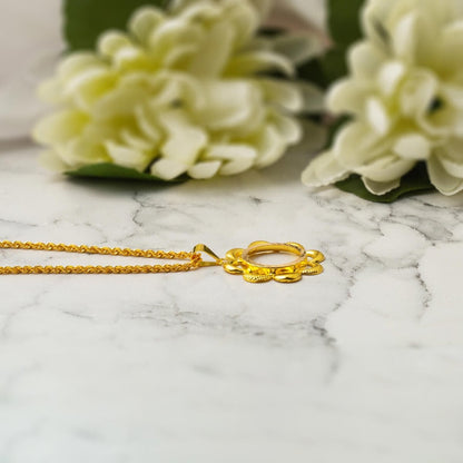 14K Yellow Gold Flower Quarter Coin Bezel Necklace