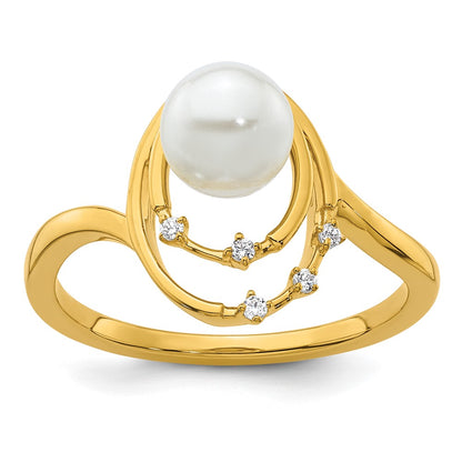 14K Yellow Gold Polished 1/20 carat Diamond and Freshwater Cultured Pearl Ovals Size 7 Ring