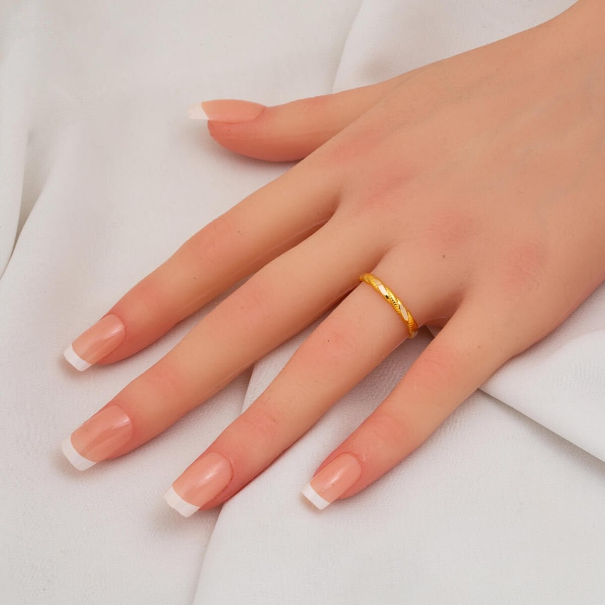 14K Yellow Gold Twisted Ring (1.35 g)