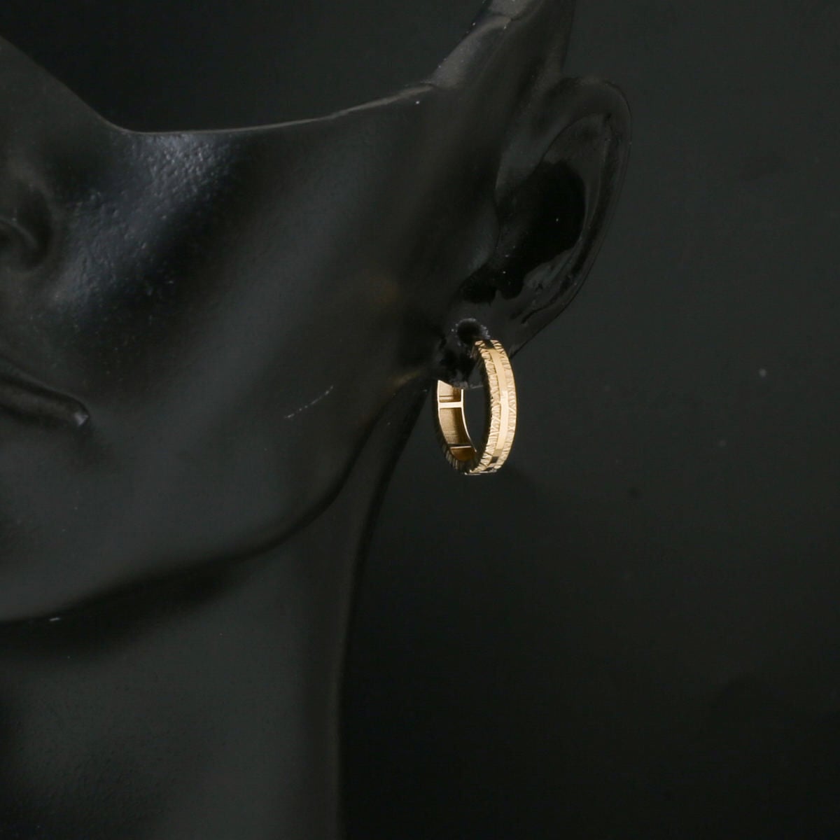 14K Yellow Gold Italian Design Hoop Earrings