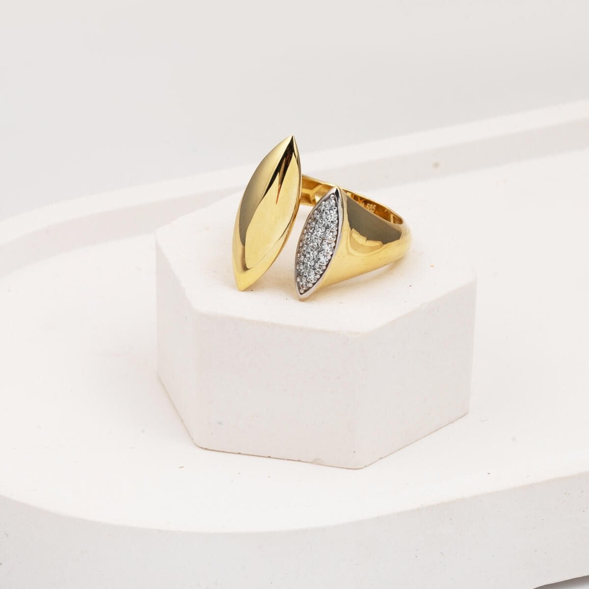 14K Yellow Gold Marquise Twin Cubic Zirconia Ring
