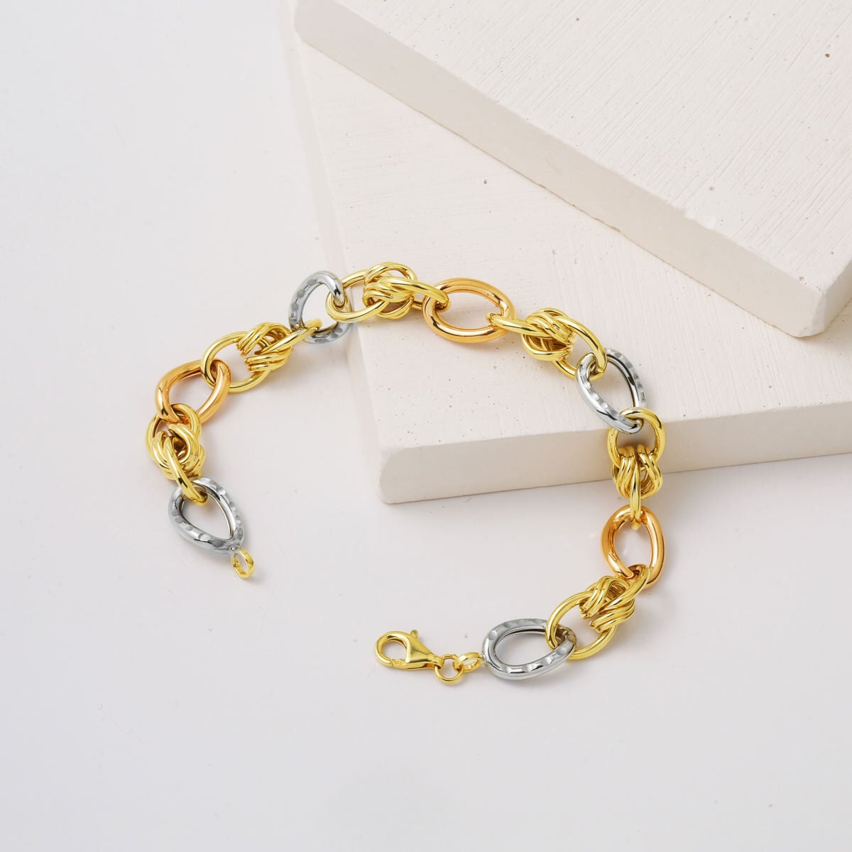 14K Yellow Gold Space Path Hoop Bracelet (8.79 g)