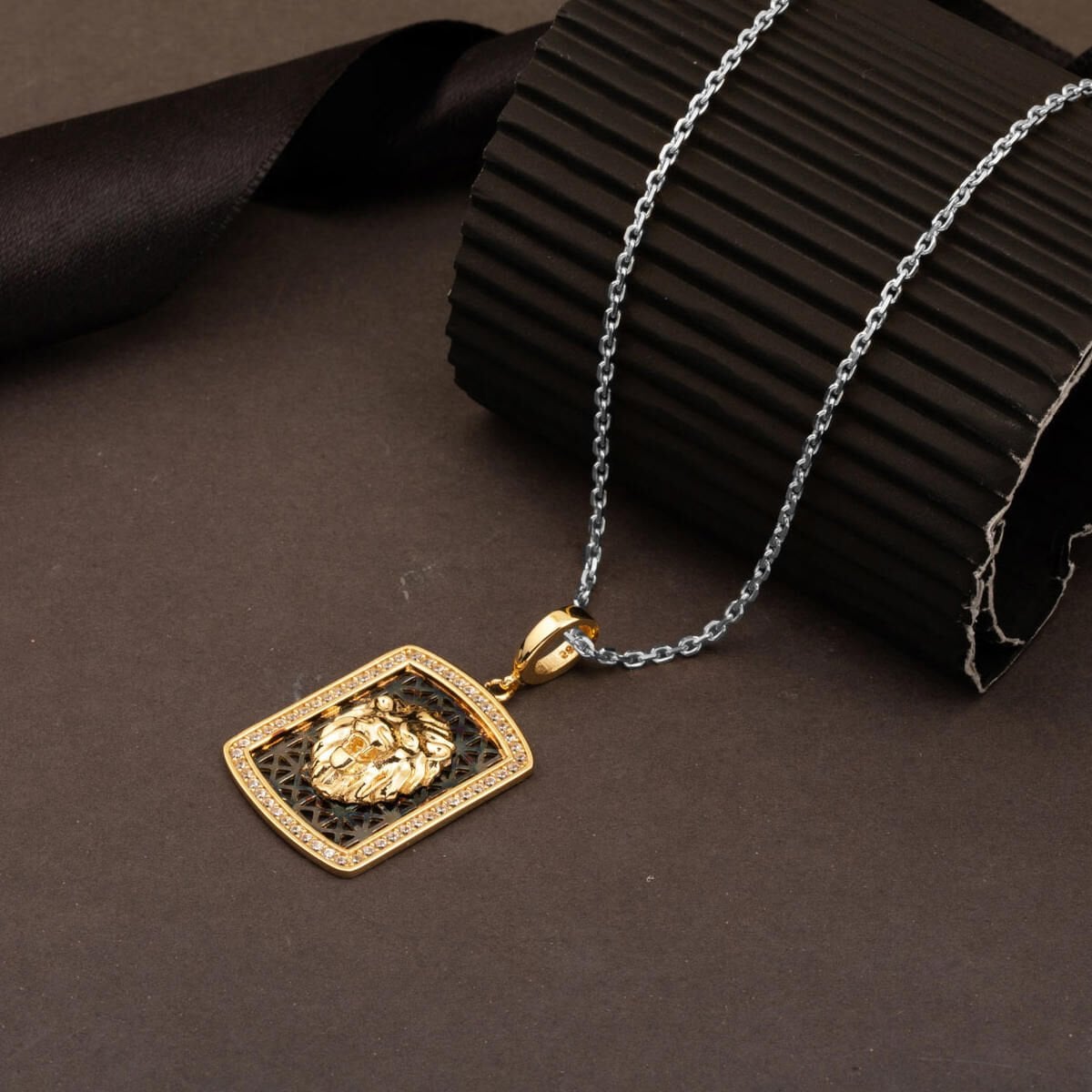 14K Yellow Gold Medallion Lion Cubic Zirconia Pendant