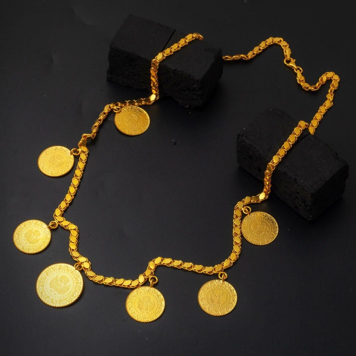 22K Yellow Gold 6 Quarter Coin 1 Half Coin Chain