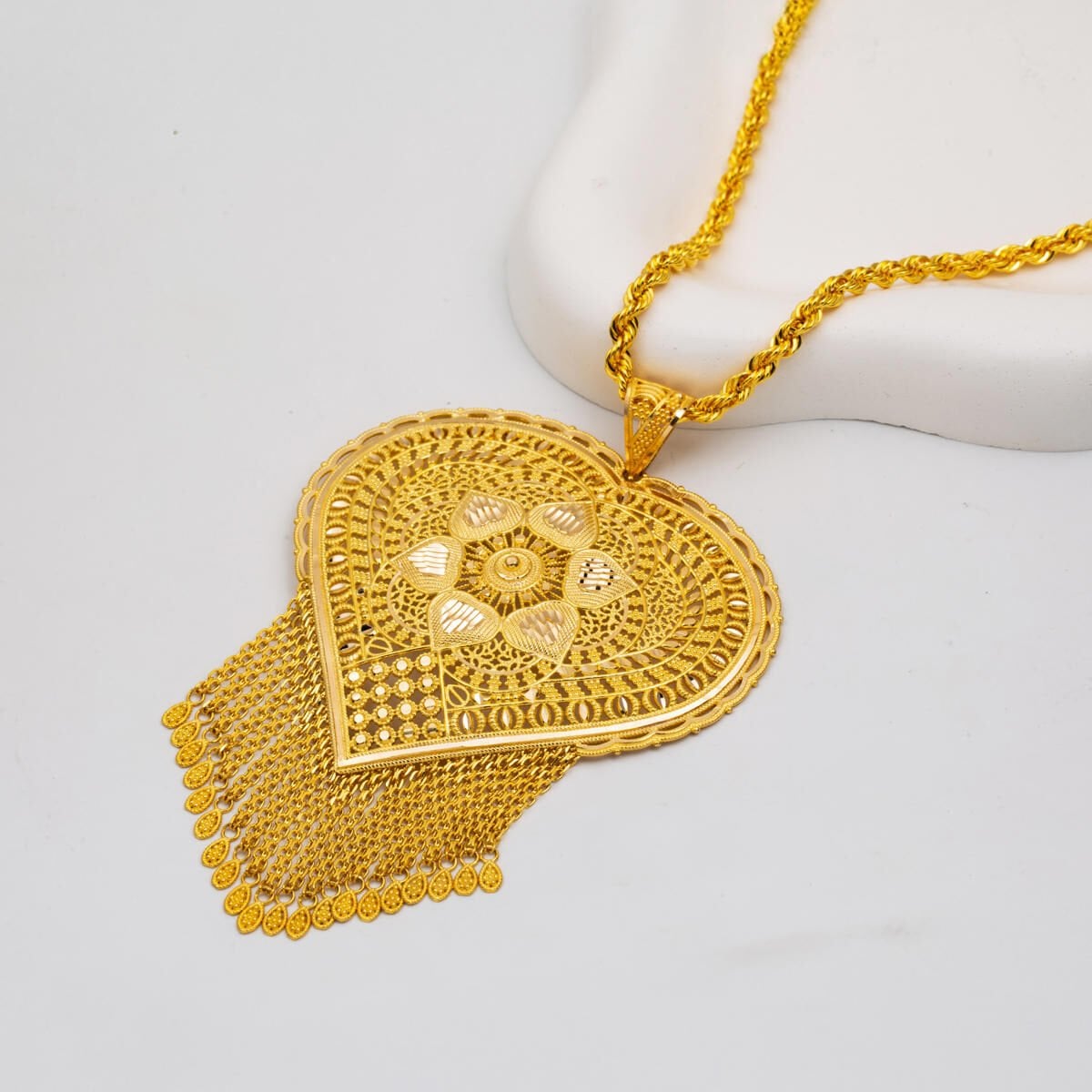 14K Yellow Gold Indian Style Chain Necklace (30.37 g)