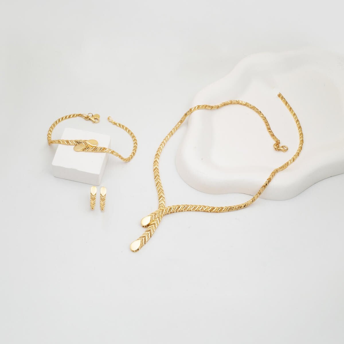 14K Yellow Gold Wheat Jewelry Set (20.89 g)