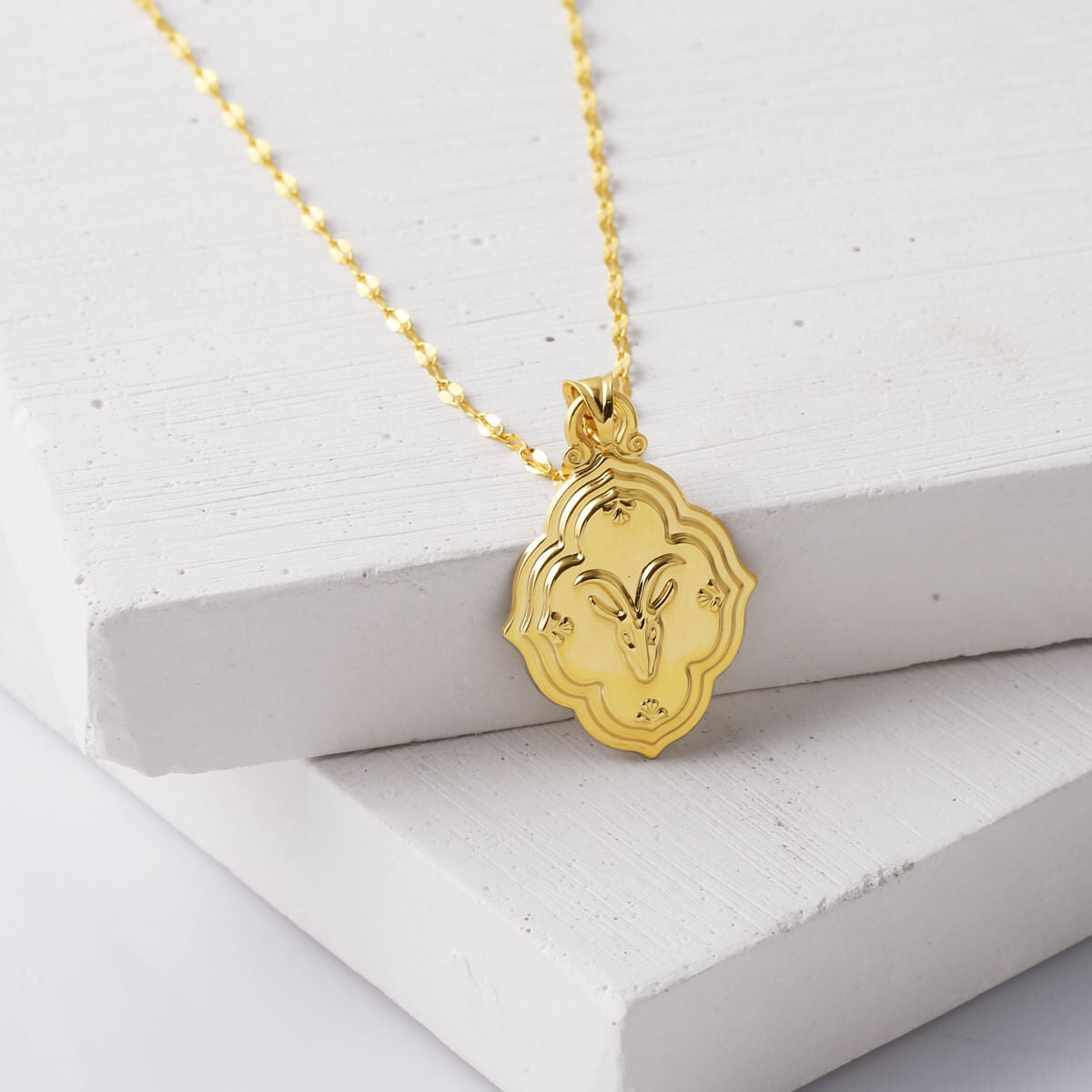 14K Yellow Gold Retro Capricorn Zodiac Pendant