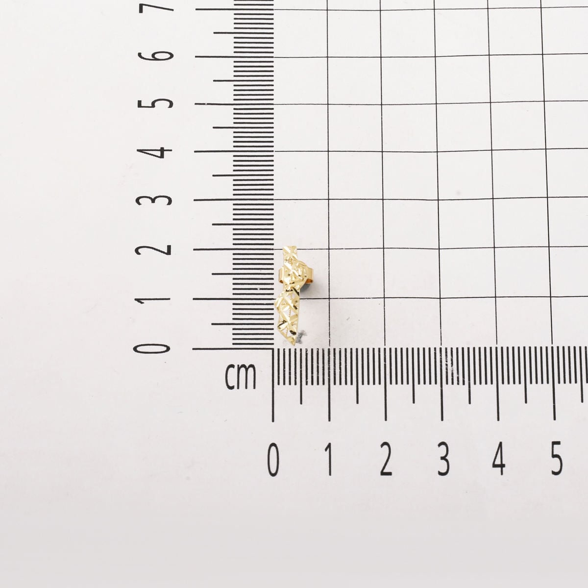 14K Yellow Gold Knot Engraved Bridal Set