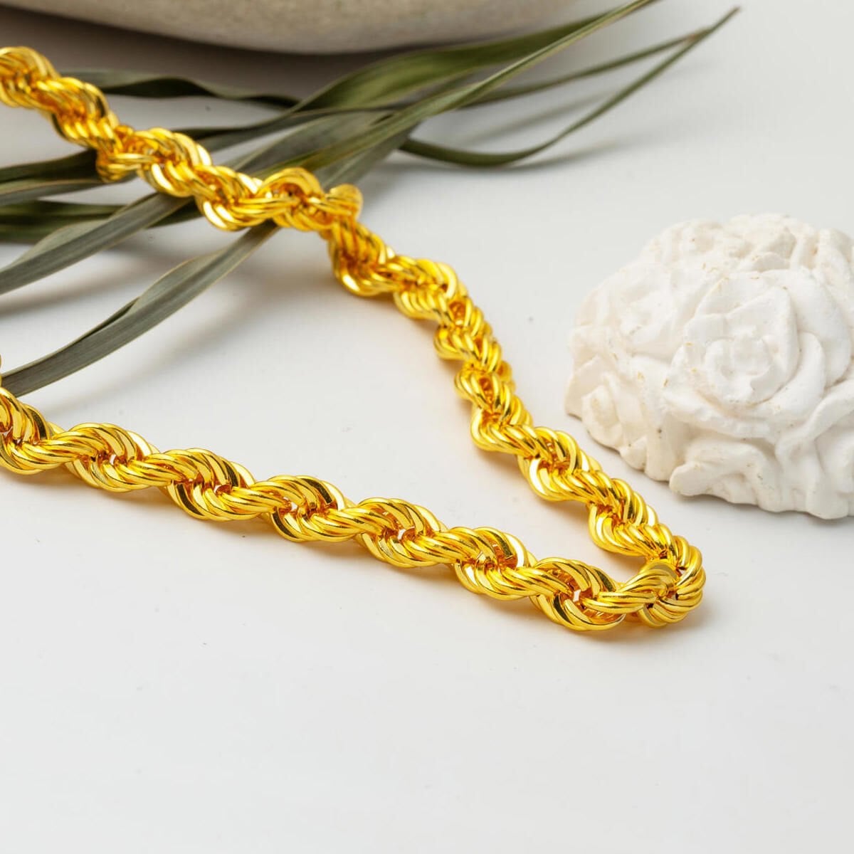 14K Yellow Gold Twisted Chain Necklace 65 cm