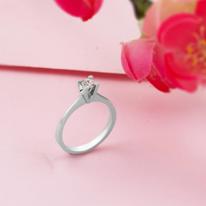14K White Gold 0.28 Ct Solitaire Diamond Ring