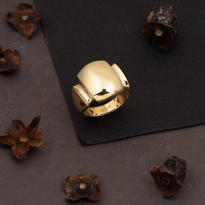 14K Yellow Gold Mira Ring