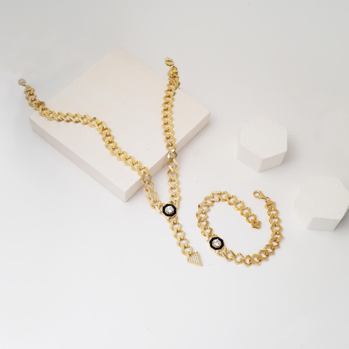 14K Yellow Gold Curb Cagla Cubic Zirconia Jewelry Set