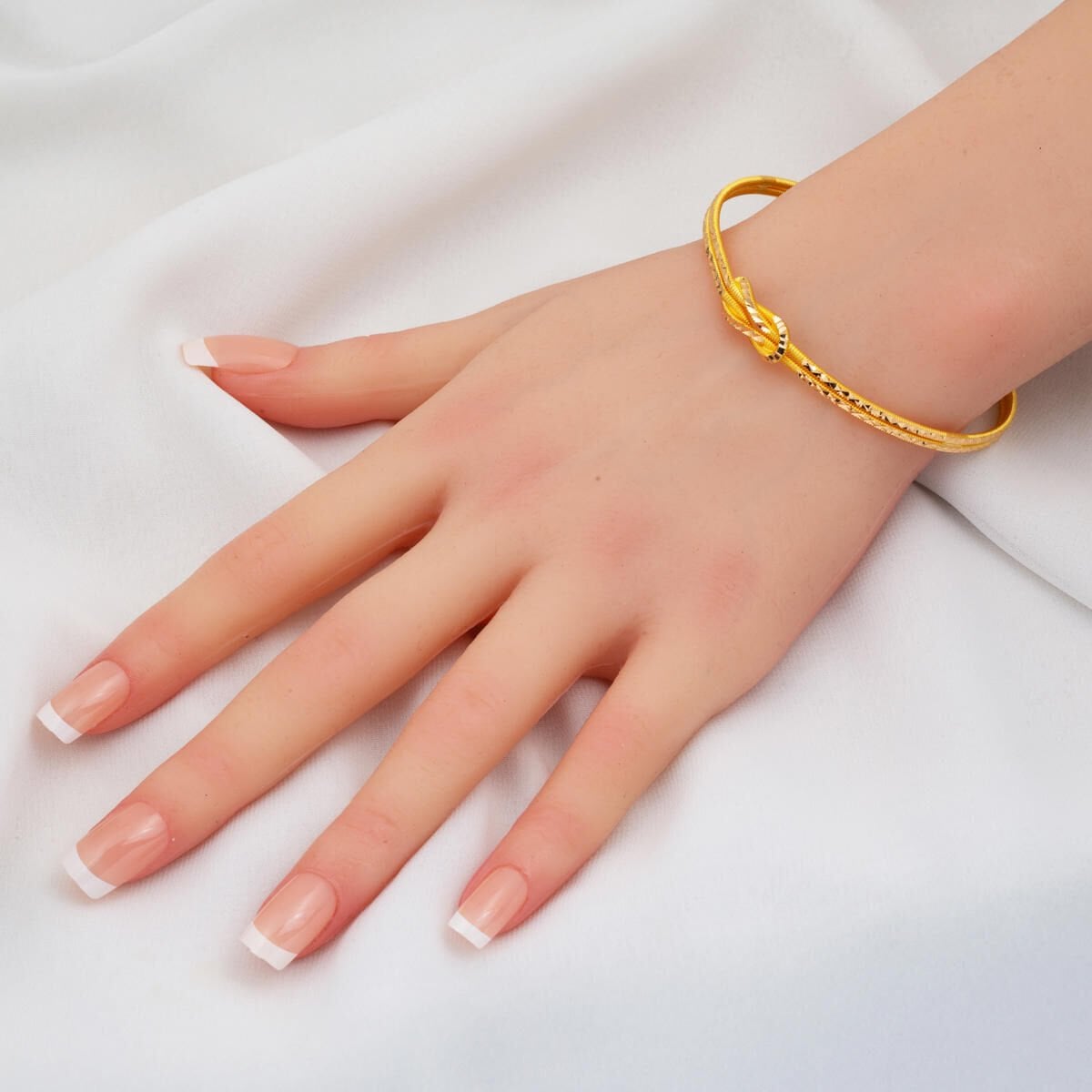 22K Yellow Gold Crystal Love Knot Bangle