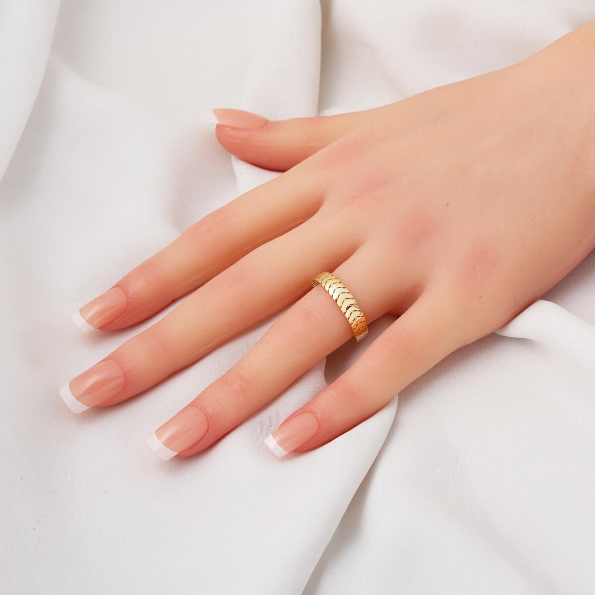 14K Yellow Gold Herringbone Ring