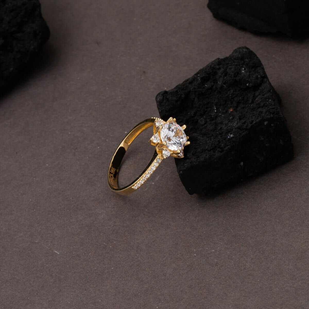14K Yellow Gold Honeysuckle Solitaire Cubic Zirconia Ring