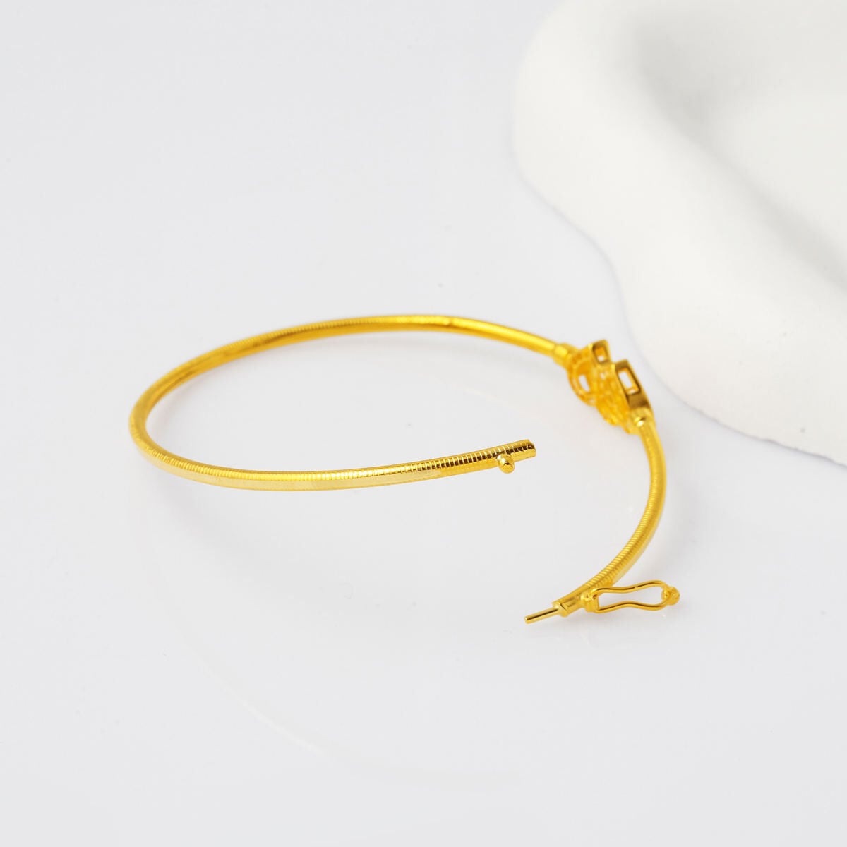 14K Yellow Gold Heart Twin Ajda Bangle