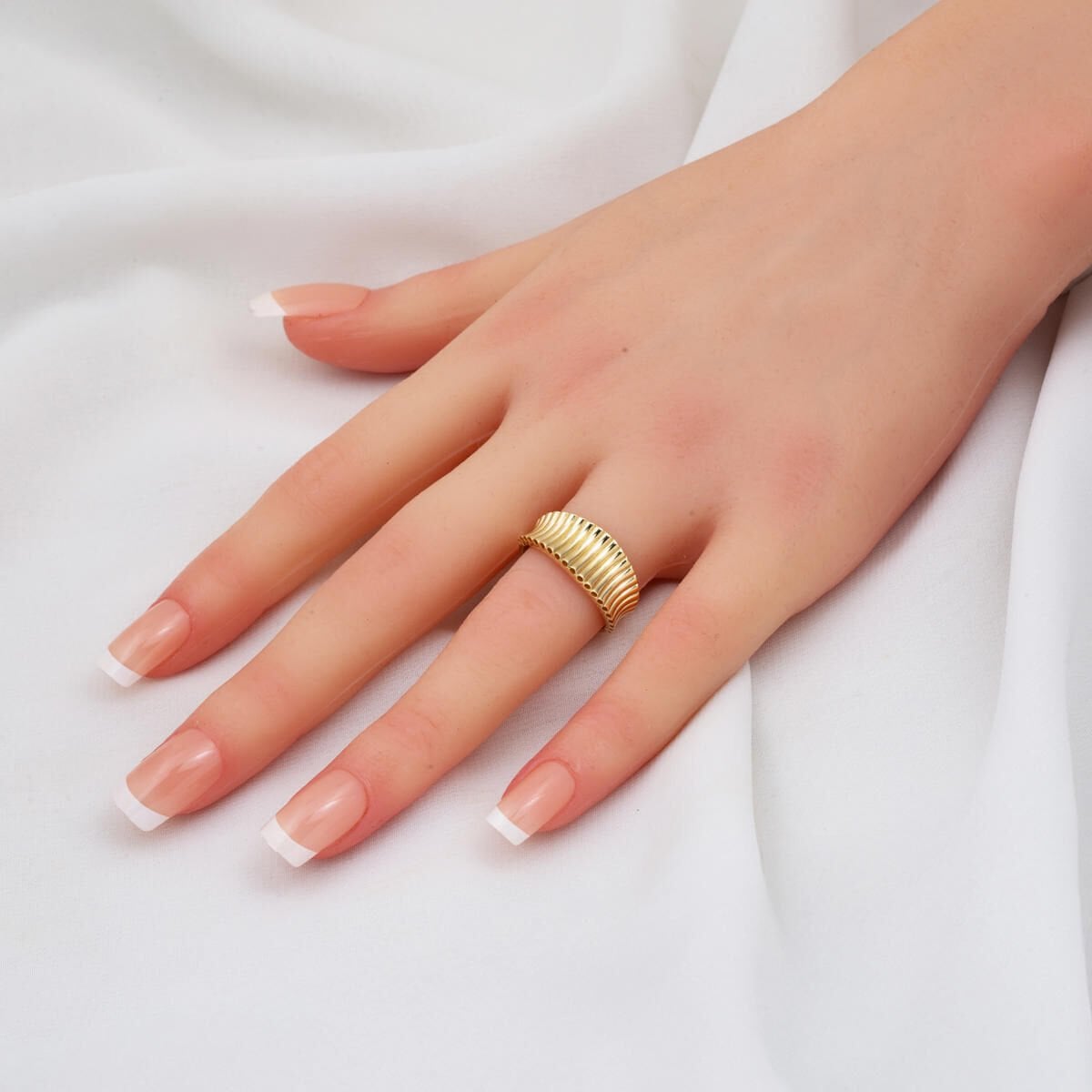 14K Yellow Gold Ring