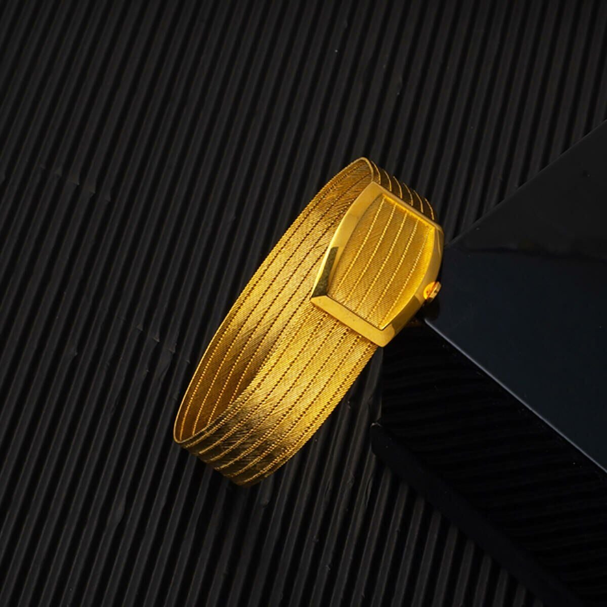 22K Yellow Gold 7 Row Trabzon Mesh Bracelet