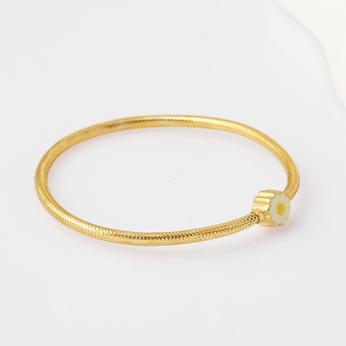 14K Yellow Gold Daisy Italian Children's Bangle