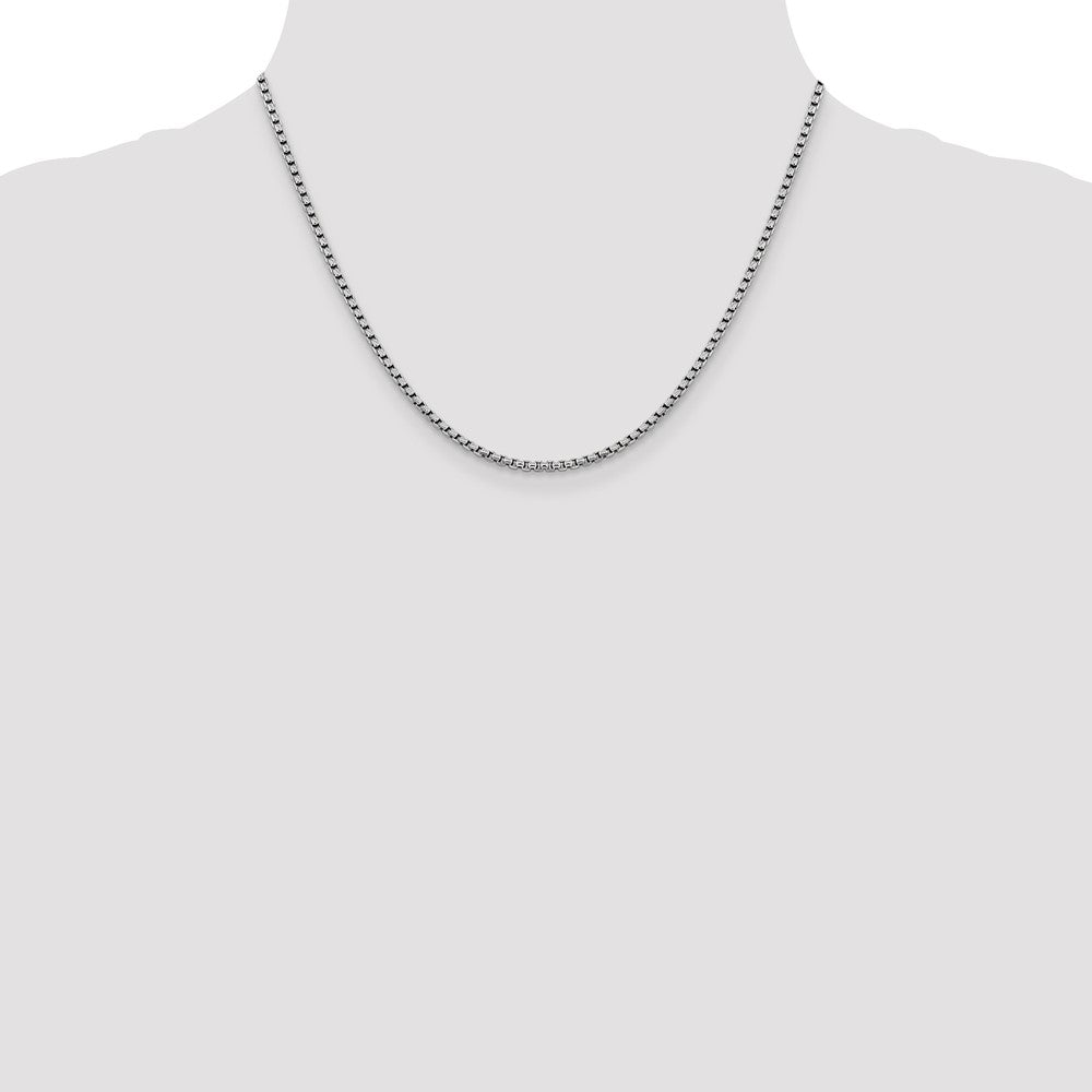 18 Inch 14K White Gold 2.4mm Semi-Solid D/C Round Box Chain Necklace
