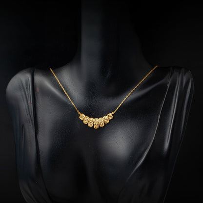 22K Yellow Gold Plasma Necklace and Earrings Set