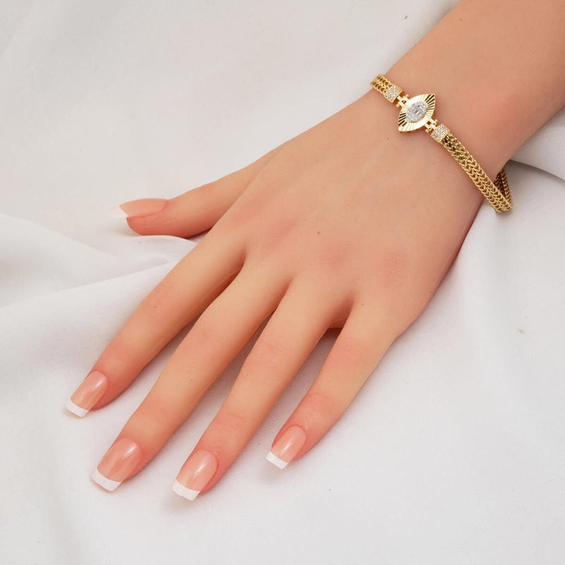 14K Yellow Gold Marquise Guverse Chain Cubic Zirconia Bracelet