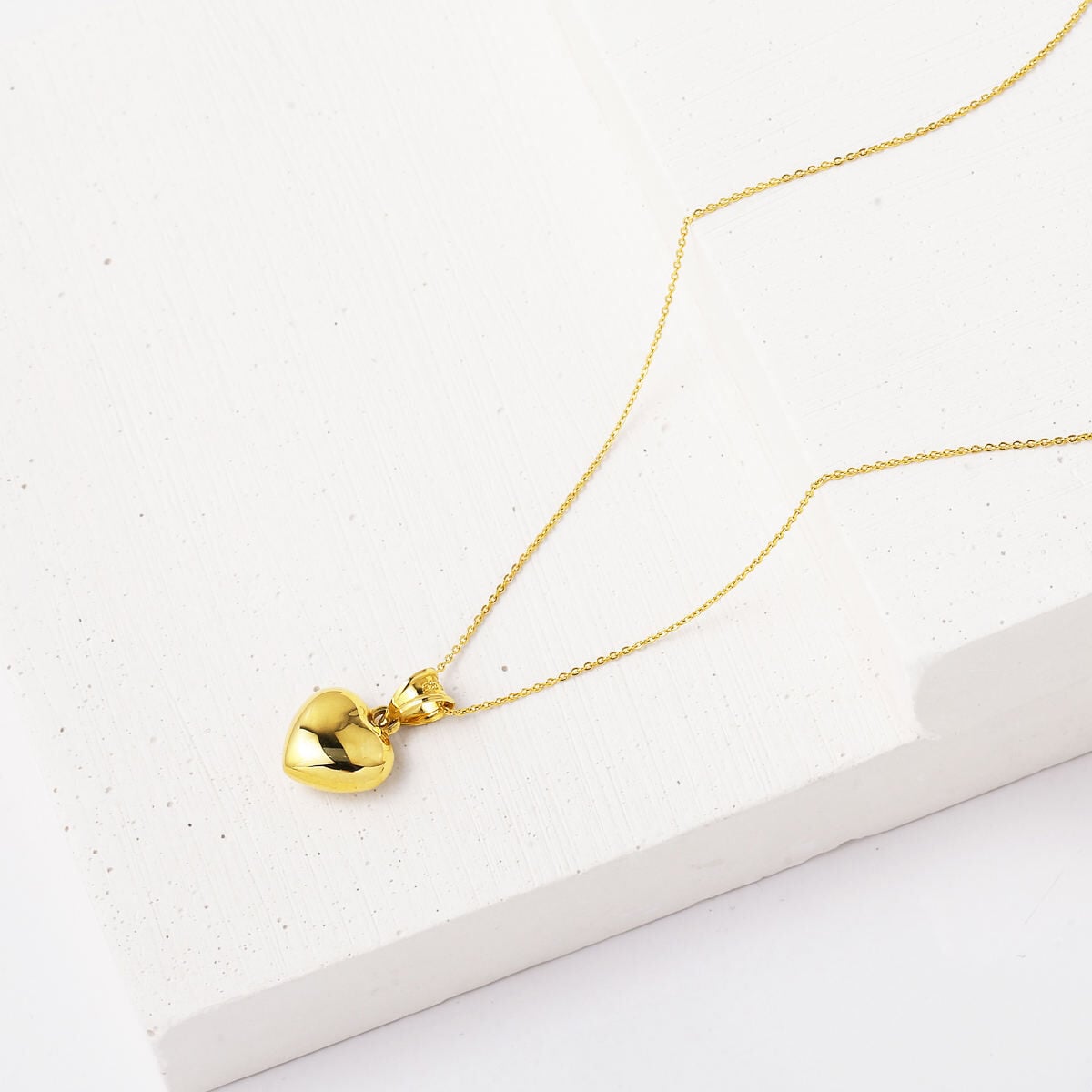 14K Yellow Gold Heart Necklace