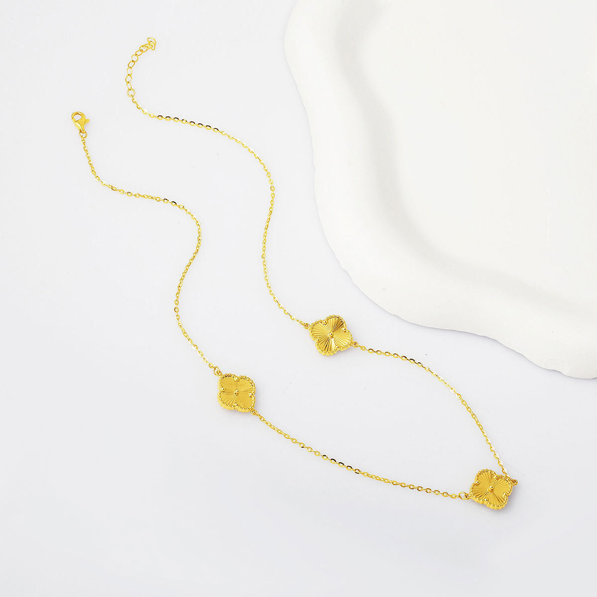 14K Yellow Gold Three Clover Necklace