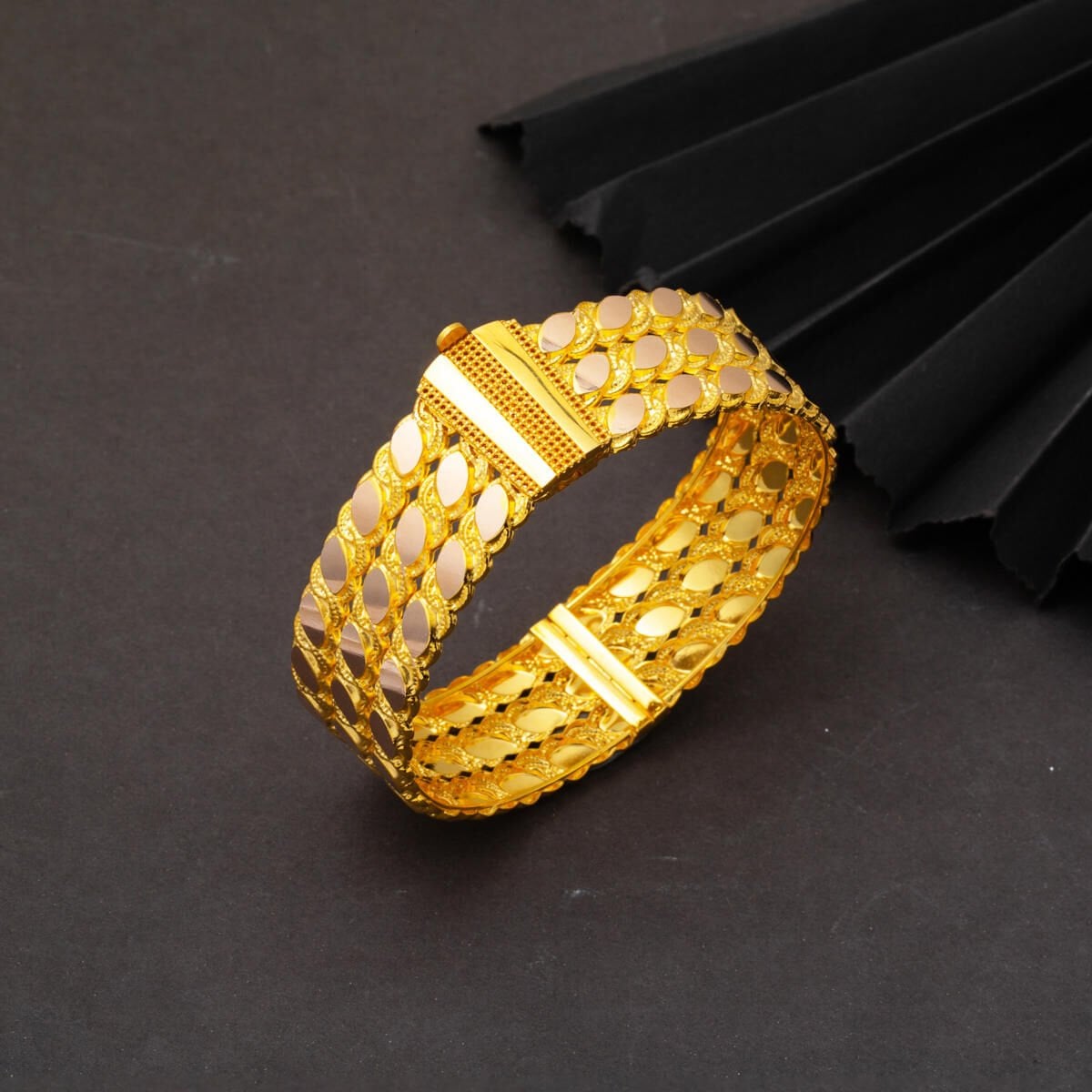 14K Yellow Gold Aleppo Weave Twisted Hinged Cuff Bangle