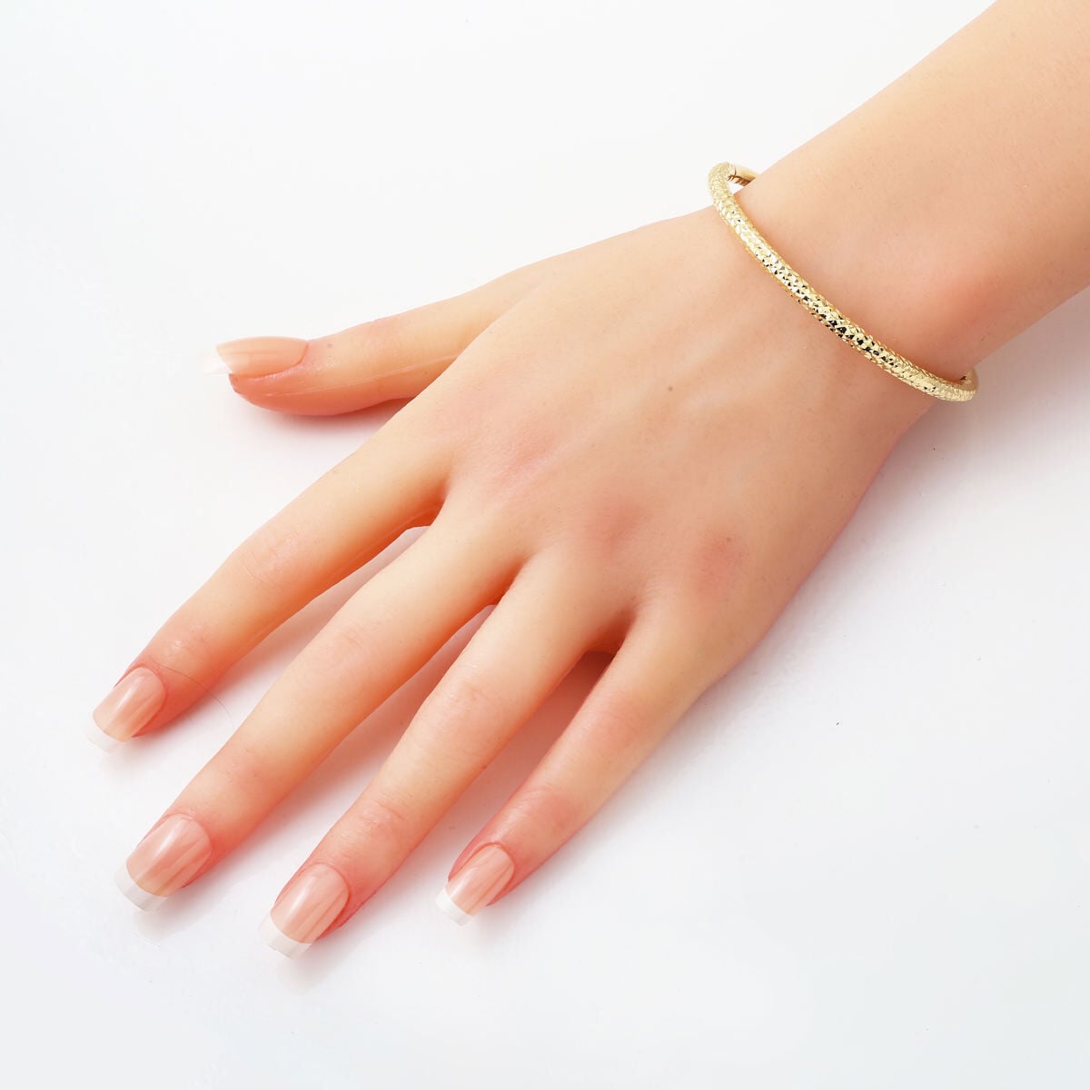 14K Yellow Gold Sparkle Engraved Women's Hinged Cuff