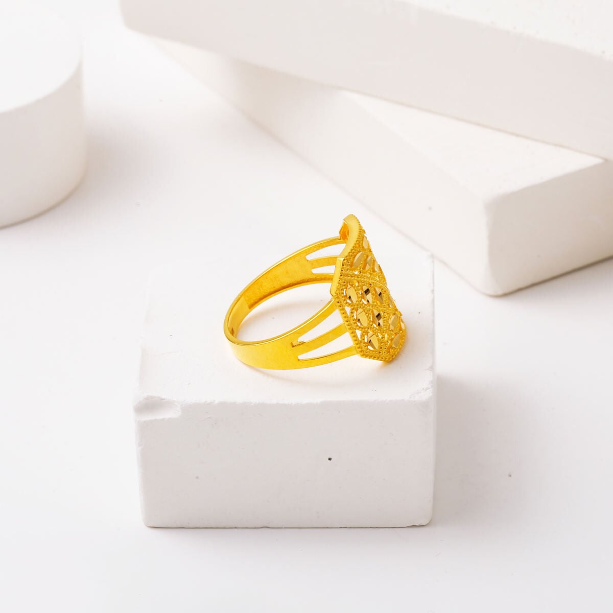 22K Yellow Gold Vera Hand Engraved Ring