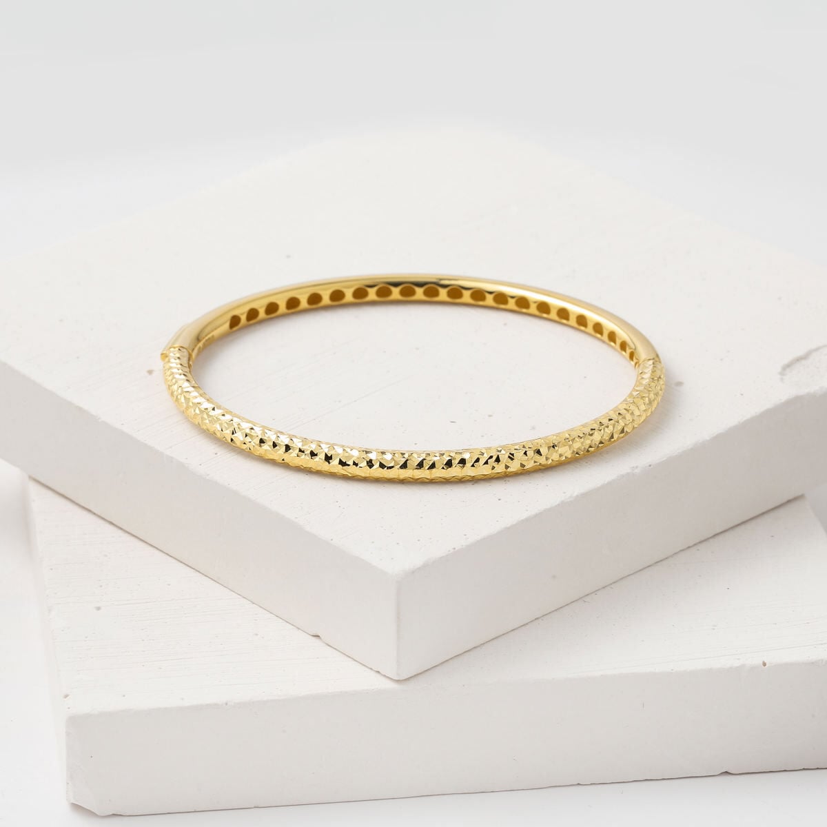 14K Yellow Gold Sparkle Engraved Women's Hinged Cuff