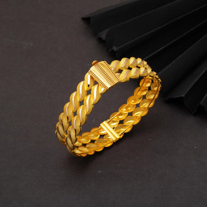 14K Yellow Gold Leaf Twisted Hinged Cuff Bangle