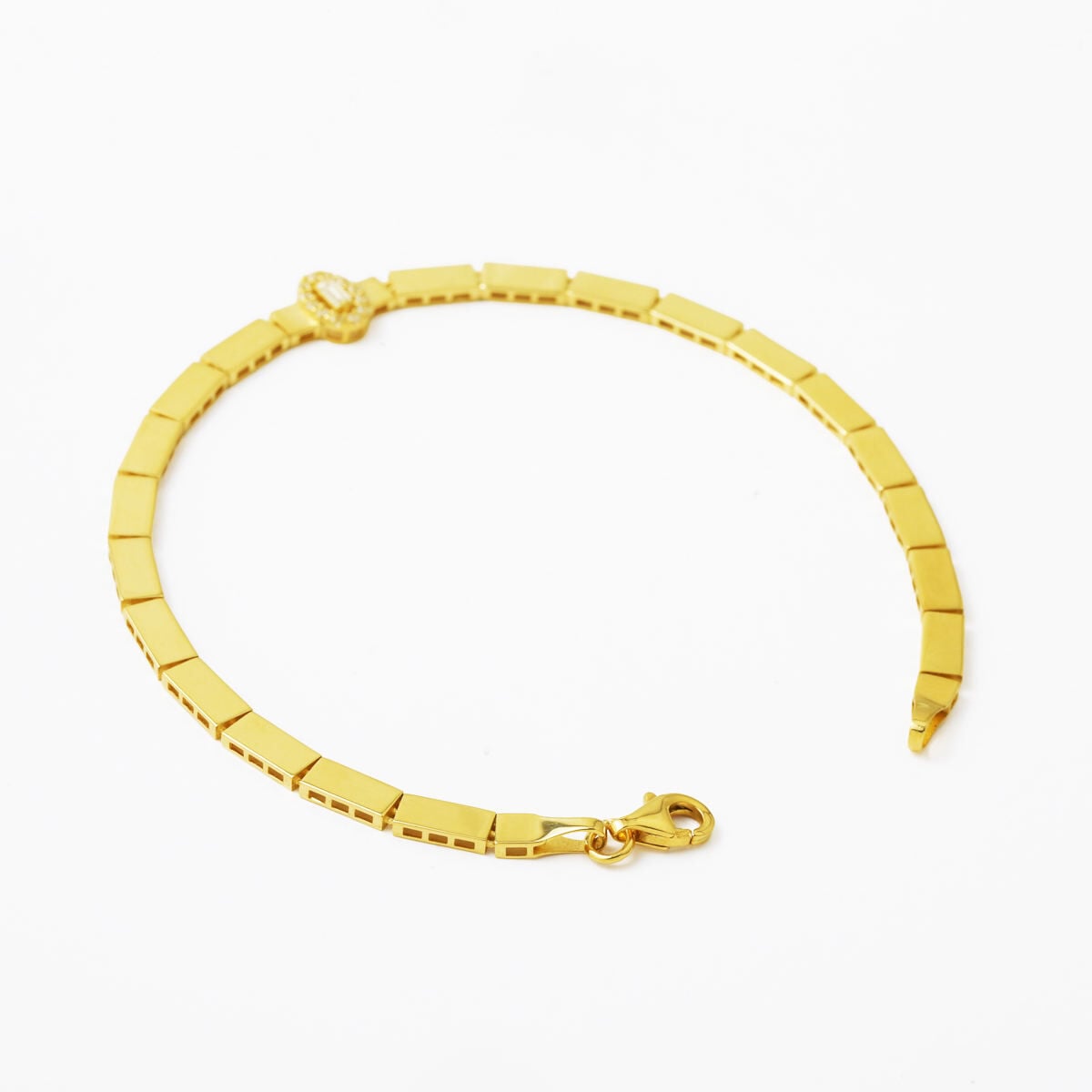 14K Yellow Gold Cagla Enamel Bracelet (3.7 g)
