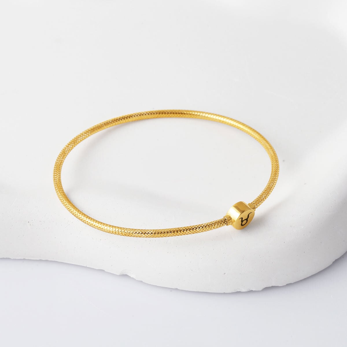 14K Yellow Gold Taurus Zodiac Italian Bracelet