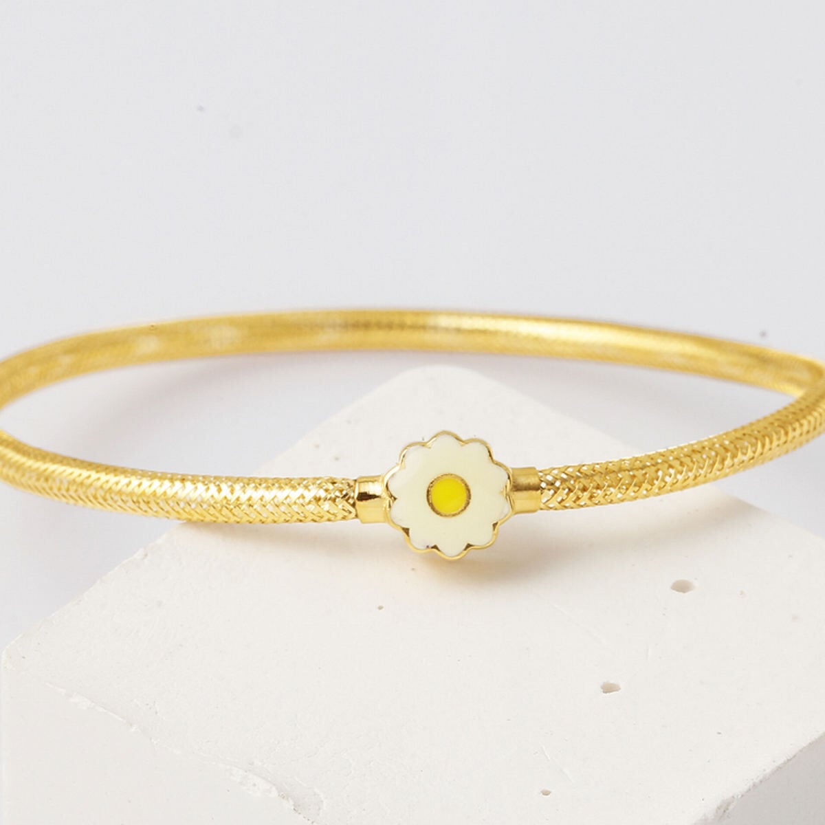 14K Yellow Gold Daisy Italian Children's Bangle