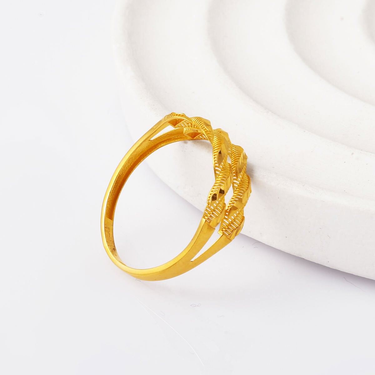 22K Yellow Gold Double Twisted Ring (1.4 g)