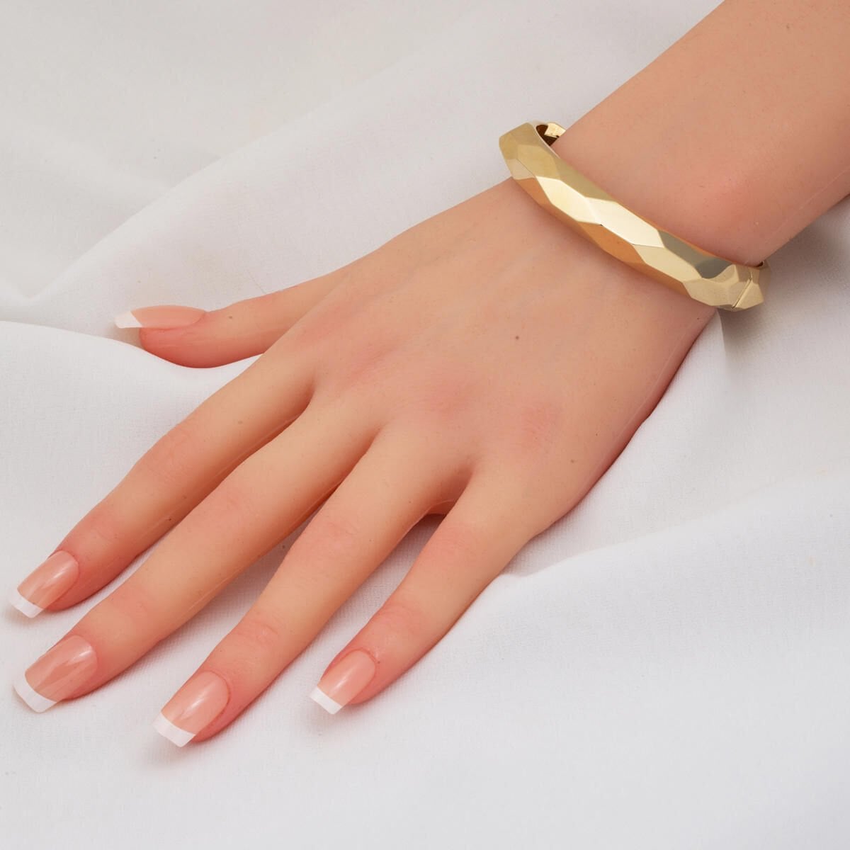 14K Yellow Gold Marquise Hand Engraved Hinged Cuff Bangle