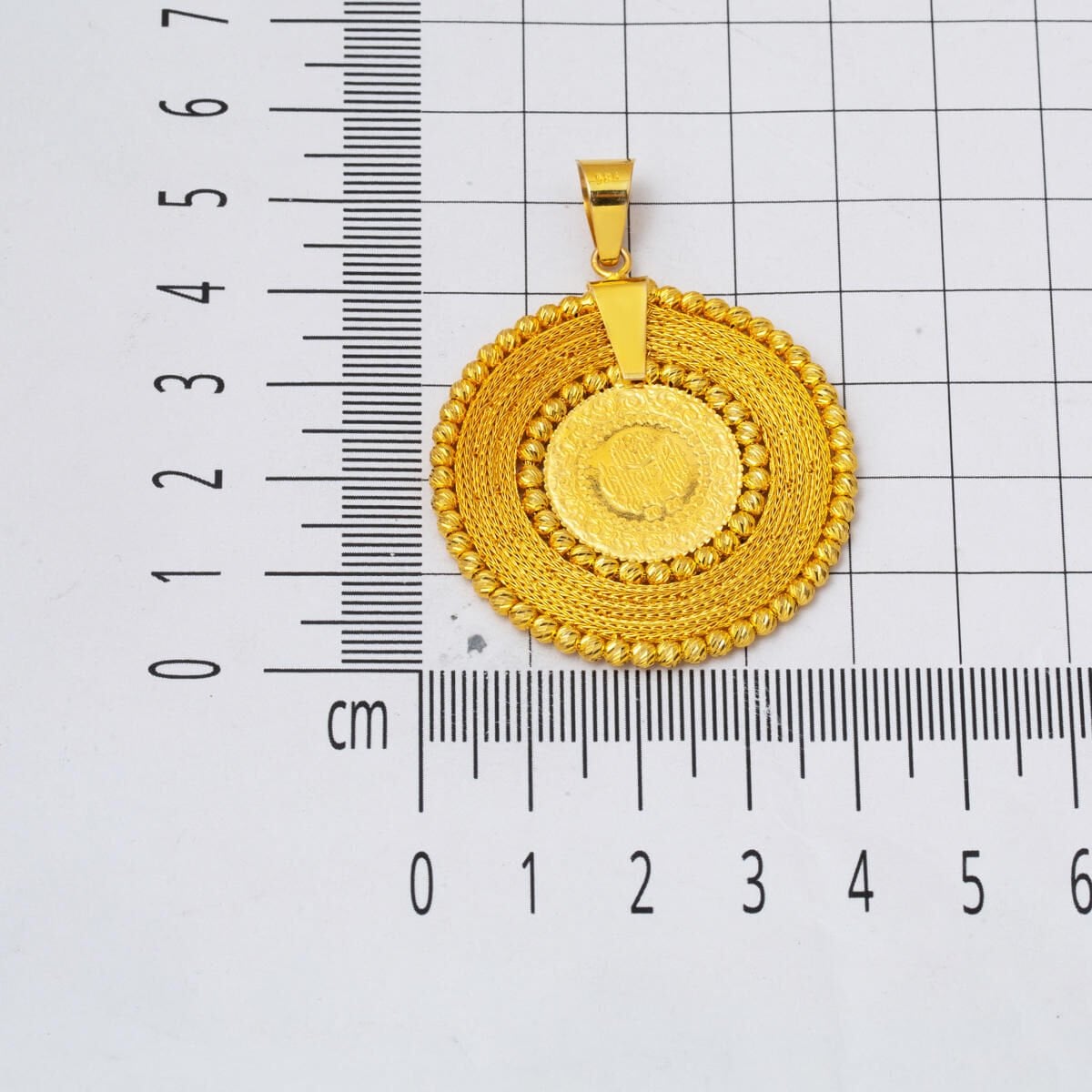 14K Yellow Gold Braided Quarter Coin Pendant