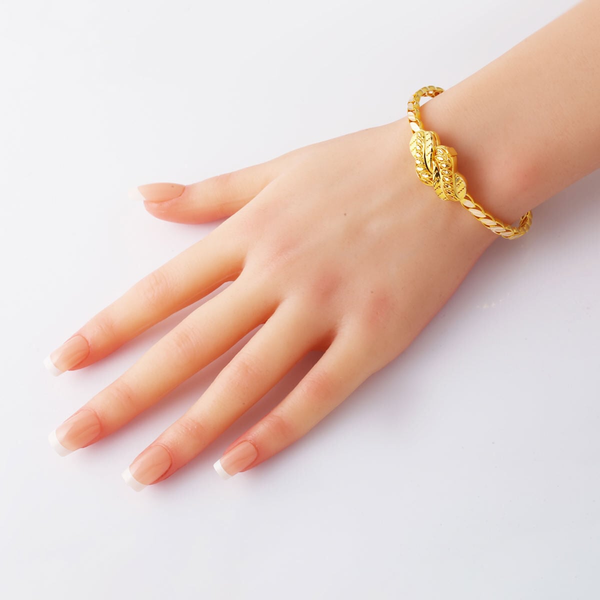 14K Yellow Gold Buckle Indian Style Hinged Cuff Bangle