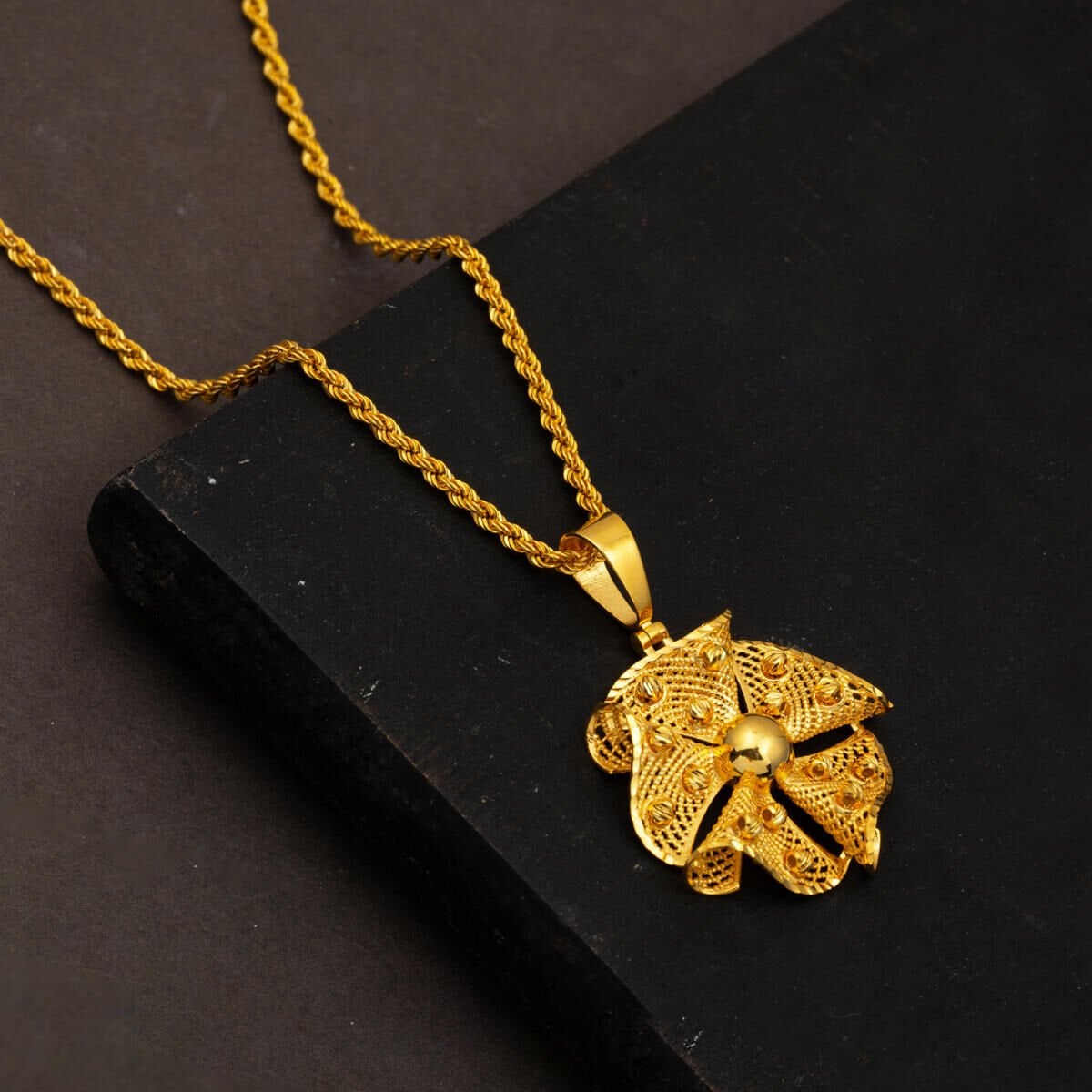 14K Yellow Gold Gold Bead Filigree Necklace