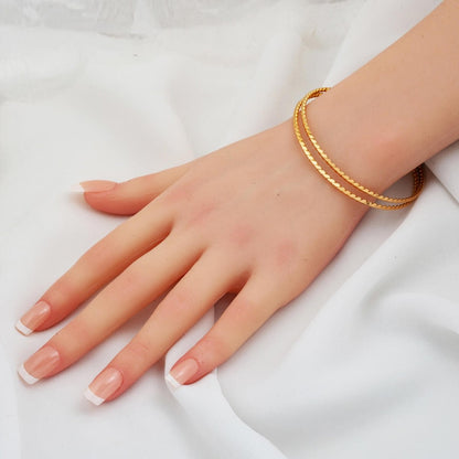 22K Yellow Gold Twisted Ajda Bangle (30 g)